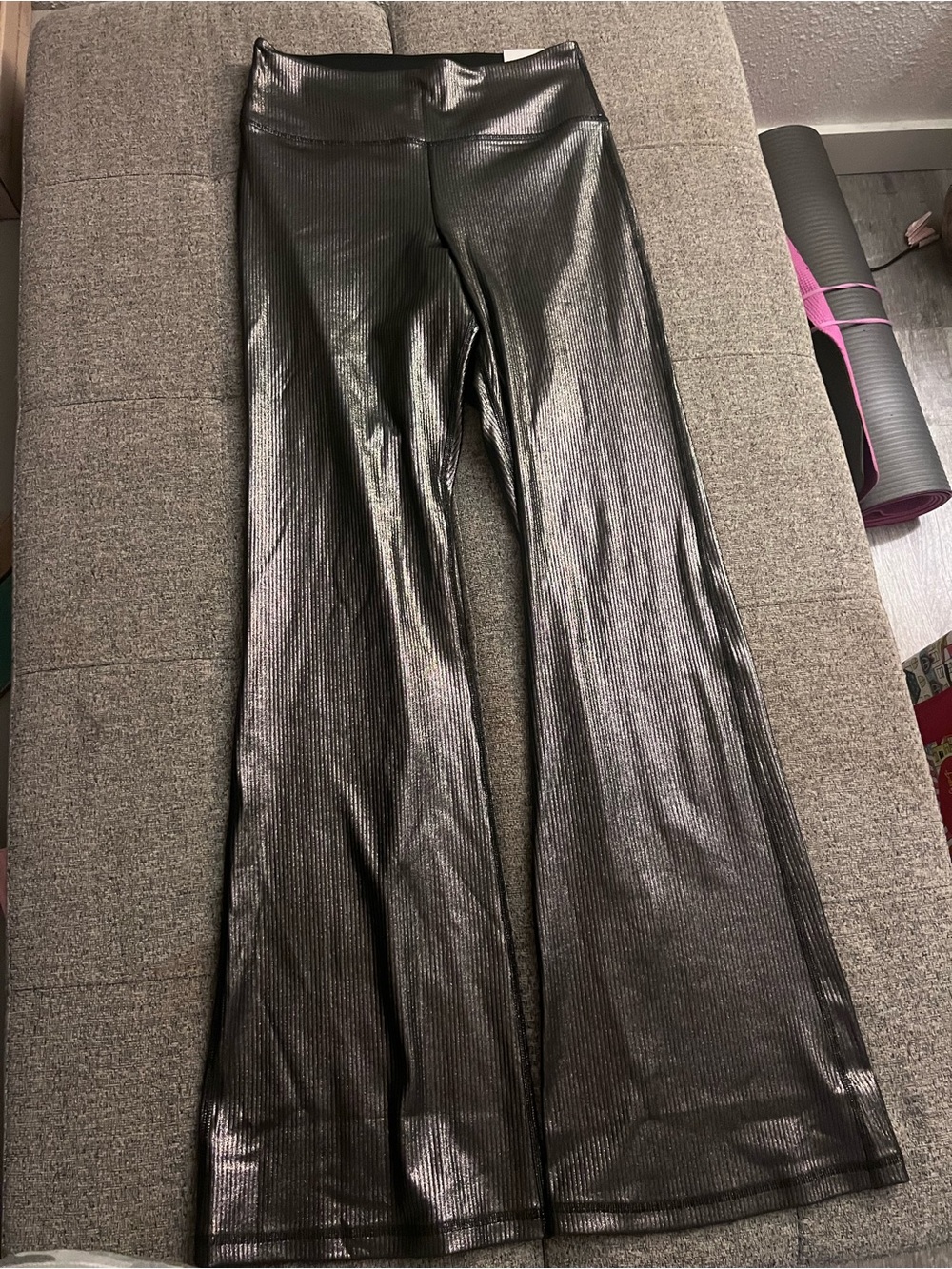 Shiny Metallic black woman’s leggings